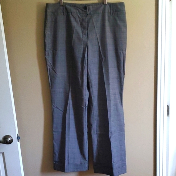 Danielle B Designer Brand Gray Women's Trousers - Picture 1 of 9
